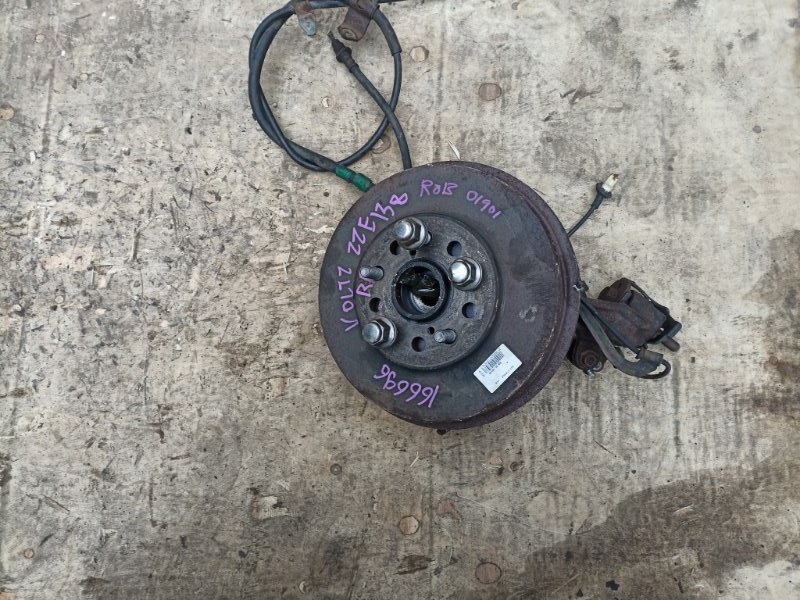 Ступица TOYOTA VOLTZ ZZE138 1ZZ-FE задняя правая ABS (б/у)