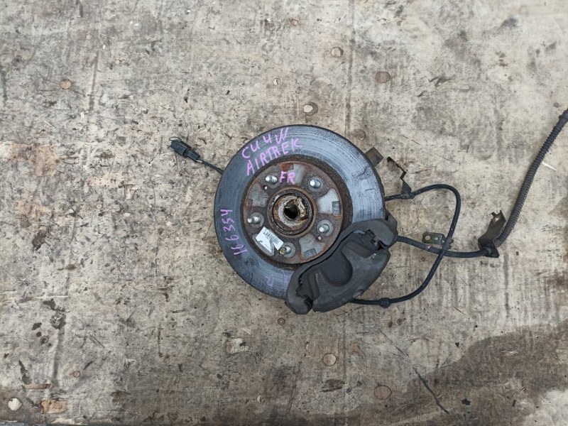 Ступица MITSUBISHI AIRTREK CU4W 4G64 передняя правая ABS (б/у)