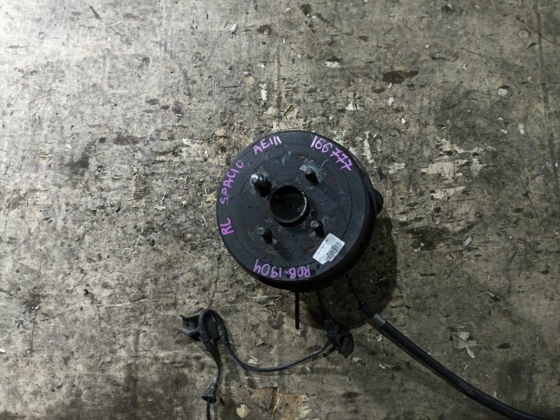 Ступица TOYOTA COROLLA SPACIO AE111 4A-FE задняя левая ABS (б/у)