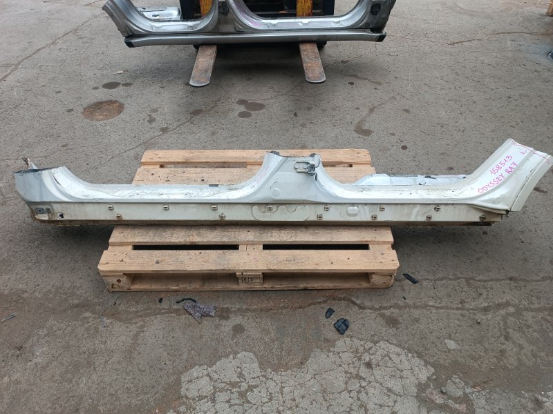 Порог кузова HONDA ODYSSEY RA6 F23A левый (б/у)
