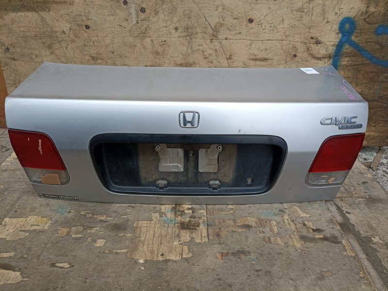 Крышка багажника HONDA CIVIC FERIO EK3 D15B задняя 043-1291 (б/у)
