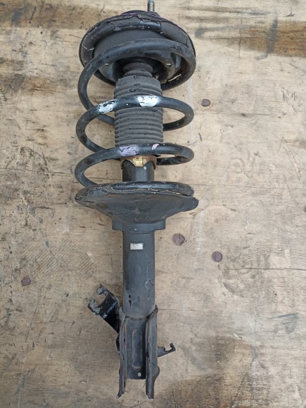 Стойка NISSAN LIBERTY RM12 QR20DE передняя левая (б/у)