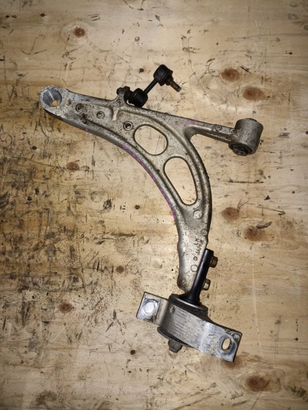 Рычаг нижний SUBARU FORESTER SG5 EJ205DXUBE передний левый (б/у)