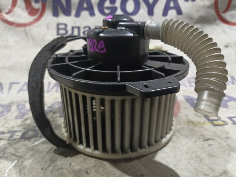 Мотор печки MAZDA PREMACY CP8W FP-DE (б/у)