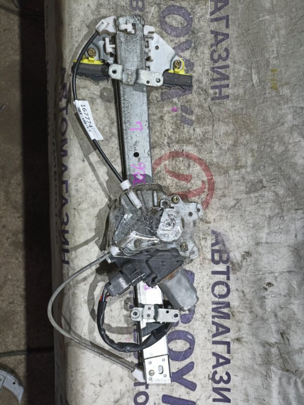 Стеклоподъемник MITSUBISHI AIRTREK CU2W 4G63T передний левый (б/у)