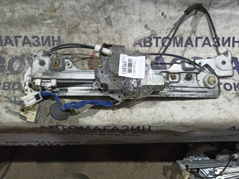 Стеклоподъемник NISSAN PRIMERA WTP12 QR20DE передний правый (б/у)