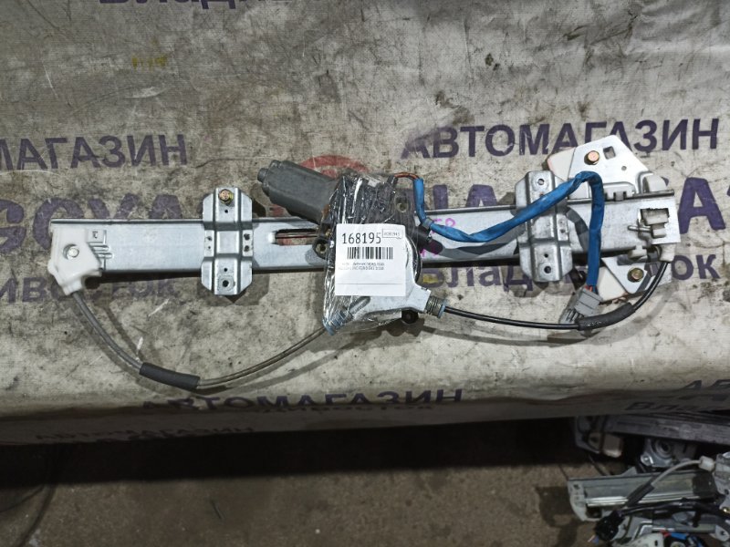 Стеклоподъемник HONDA CIVIC FERIO EK2 D15B передний правый (б/у)