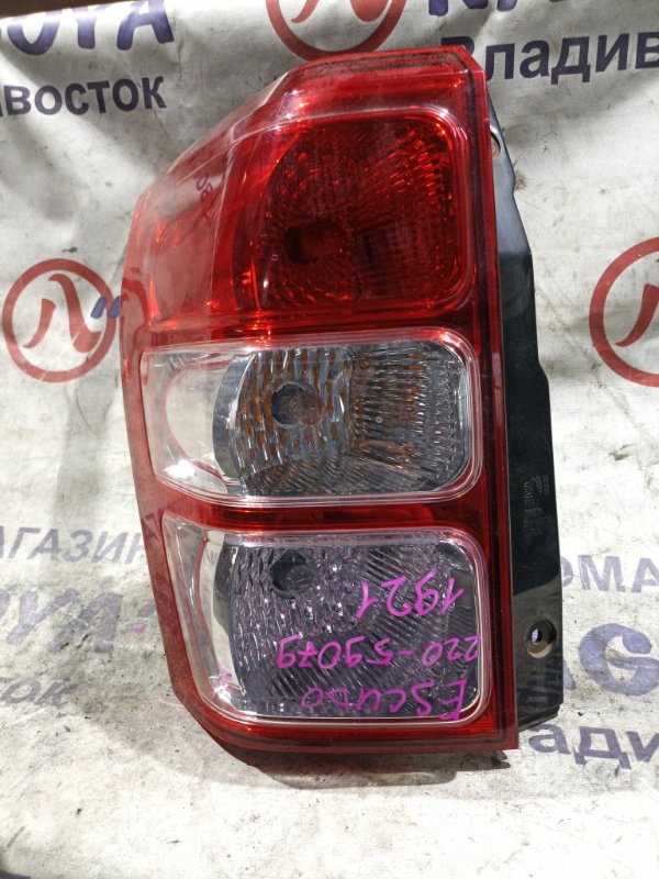 Стоп-сигнал SUZUKI ESCUDO TA74W J20A задний левый 220-59079 (б/у)