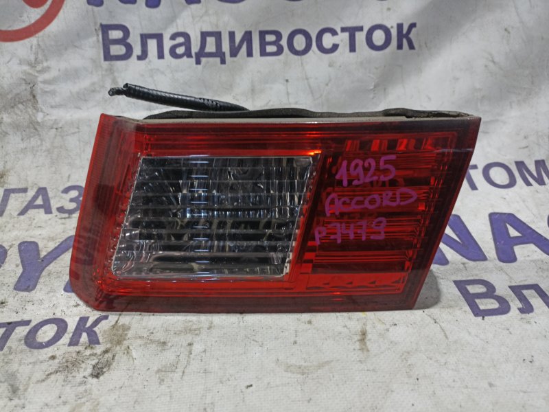 Стоп-вставка HONDA ACCORD CU2 K24A задняя правая P7479 (б/у)