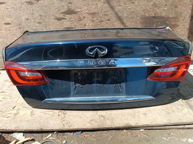 Крышка багажника NISSAN FUGA KNY51 VQ37VHR задняя W2330 (б/у)