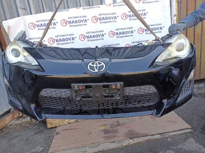 Nose cut TOYOTA GT86 ZN6 FA20 передний 100-60085 (б/у)