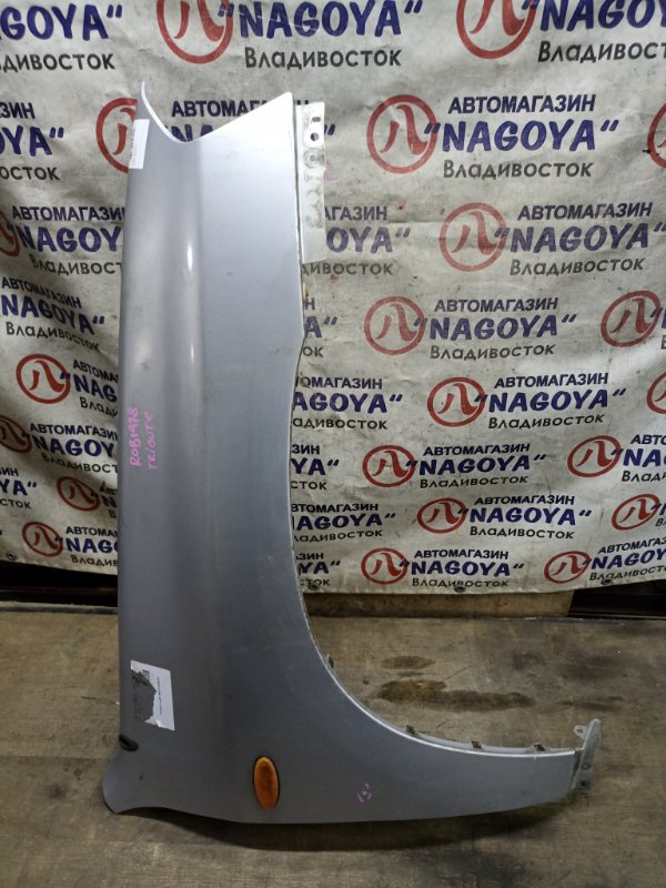 Крыло MAZDA TRIBUTE EPEW YF переднее правое COLOR 22V (б/у)
