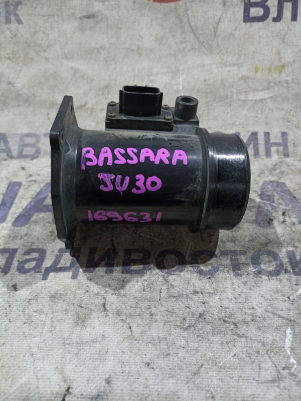 Датчик расхода воздуха NISSAN BASSARA JU30 KA24DE 22680 70F05 (б/у)