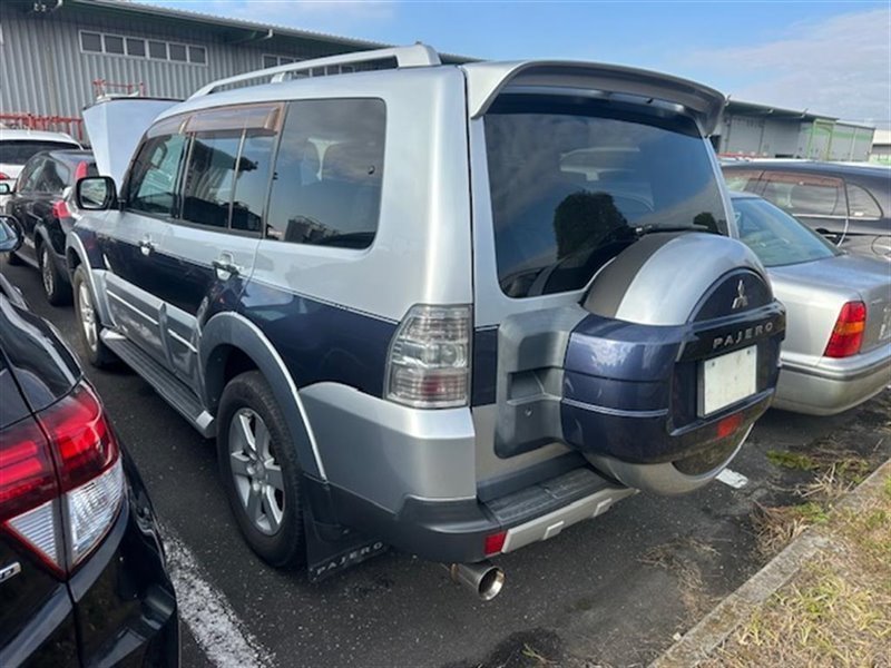 Колпак запасного колеса MITSUBISHI PAJERO V83W 6G75 задний COLOR A19T65 (б/у)