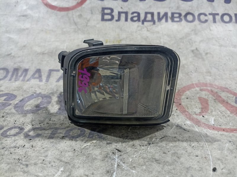 Повторитель бамперный SUBARU LEVORG VM4 FB16 передний правый VC02-134 (б/у)