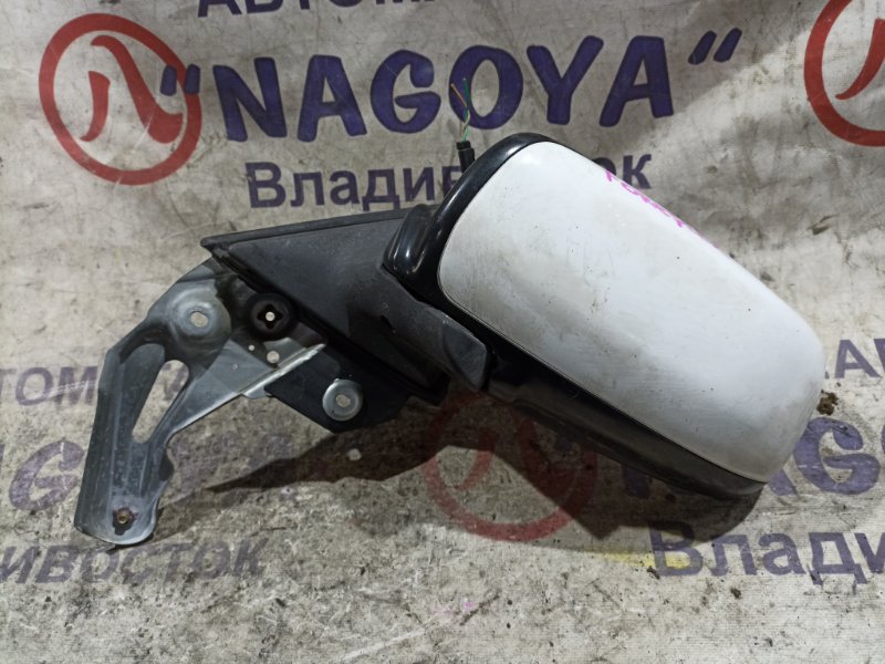 Зеркало SUBARU FORESTER SG5 EJ205 переднее левое 7 KOHTAKTOB (б/у)