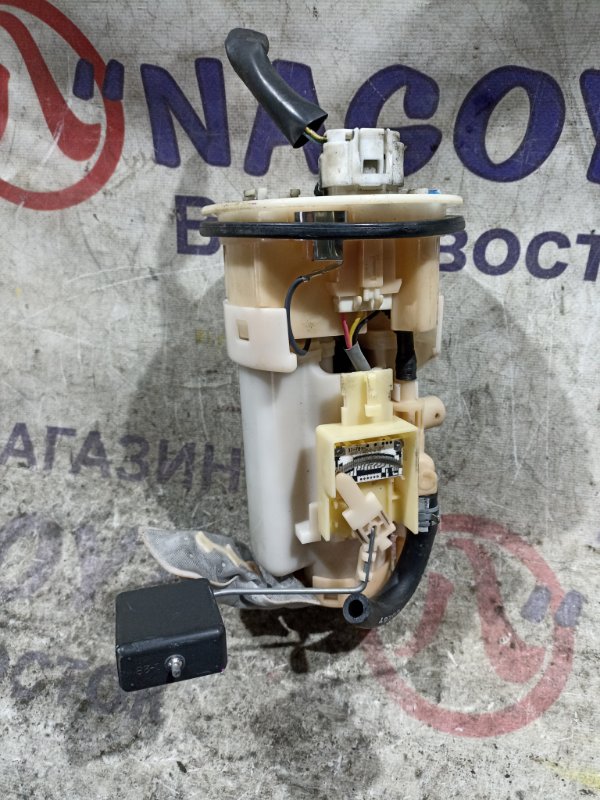 Бензонасос TOYOTA PREMIO ZRT265 2ZR-FE (б/у)