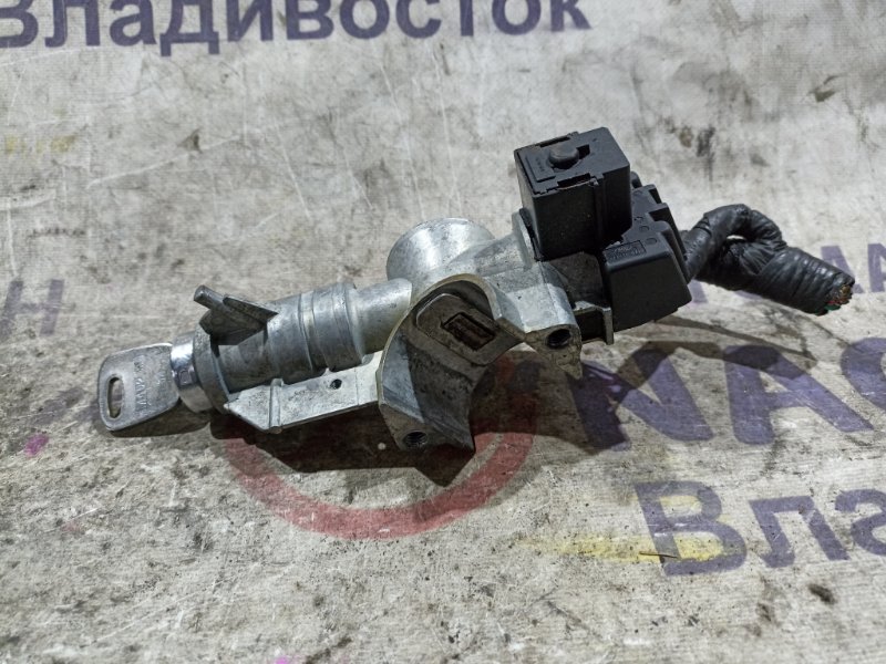 Замок зажигания MAZDA TRIBUTE EPEW YF (б/у)