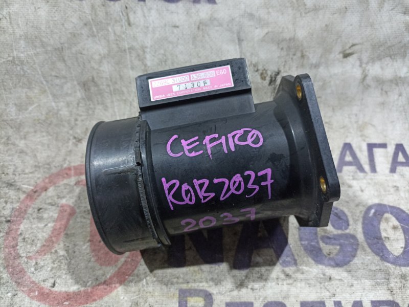 Датчик расхода воздуха NISSAN CEFIRO A32 VQ20DE 22680 31U00 (б/у)