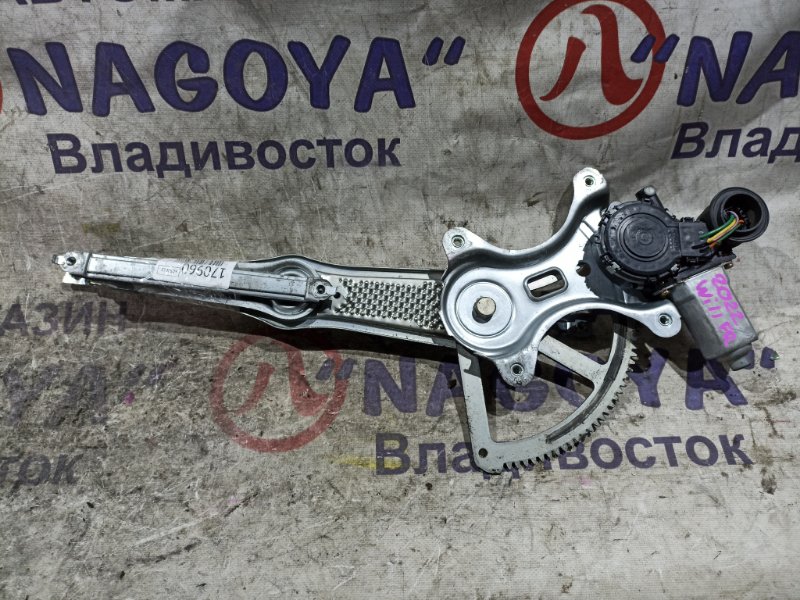 Стеклоподъемник TOYOTA WILL VS ZZE127 1ZZ-FE передний правый (б/у)