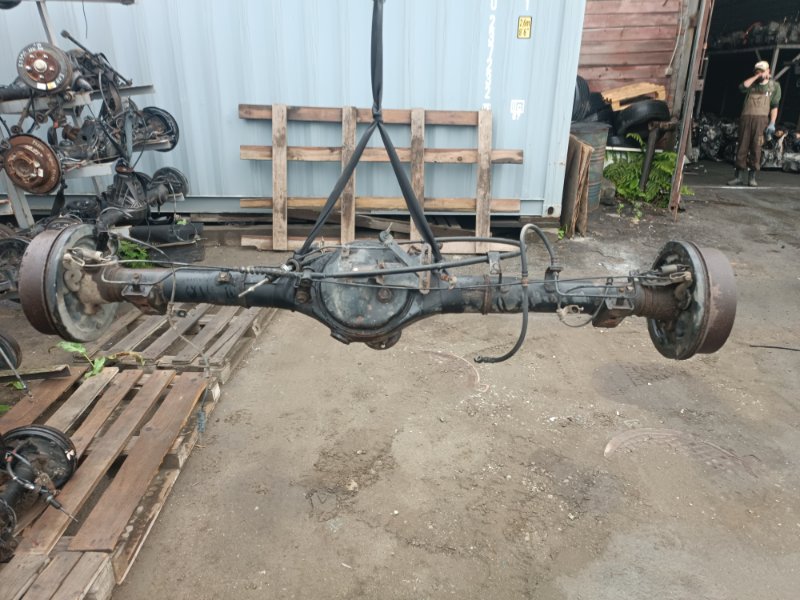 Мост NISSAN VANETTE SK82MN F8 задний 4,777 (б/у)