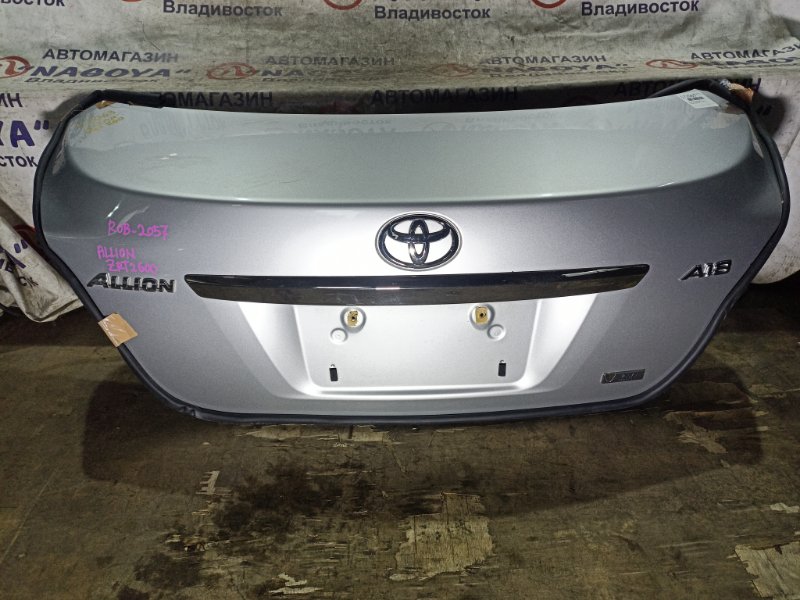 Крышка багажника TOYOTA ALLION ZRT260 2ZR-FE задняя COLOR 1F7 (б/у)
