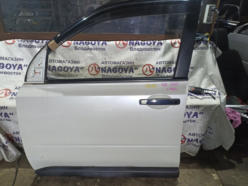 Дверь NISSAN X-TRAIL TNT31 QR25DE передняя левая COLOR QX1 (б/у)