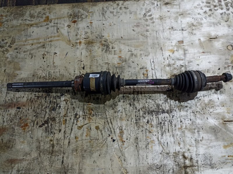 Привод TOYOTA IST NCP65 1NZ-FE передний правый ABS (б/у)
