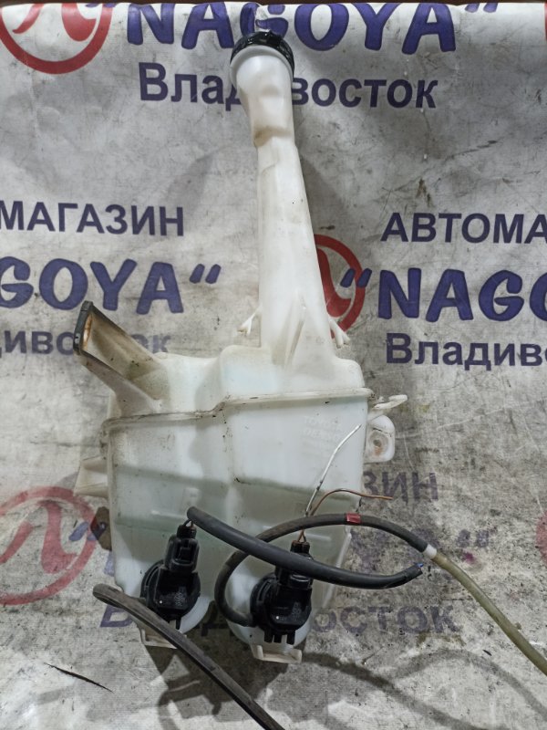 Бачок стеклоомывателя TOYOTA PREMIO ZRT265 2ZR-FE (б/у)
