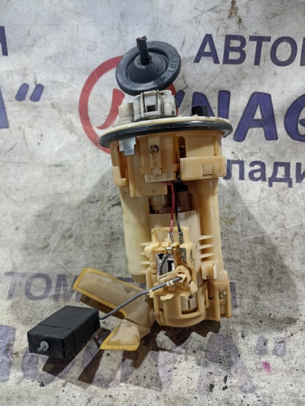 Бензонасос TOYOTA WILL VS NZE127 1NZ-FE (б/у)