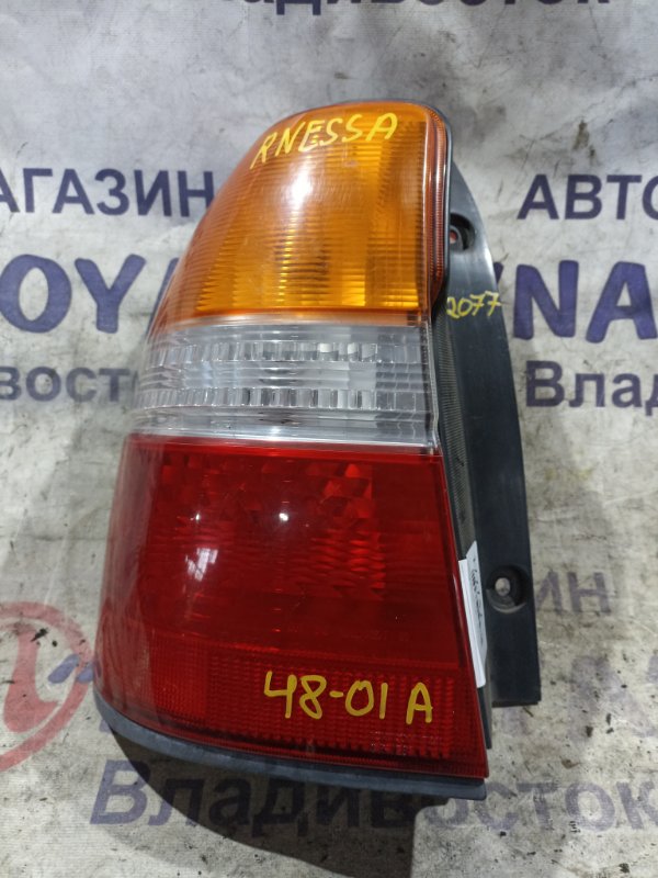Стоп-сигнал NISSAN RNESSA PNN30 KA24DE задний левый 4801A (б/у)