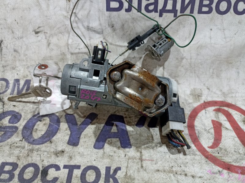 Замок зажигания NISSAN VANETTE SK82MN F8 (б/у)