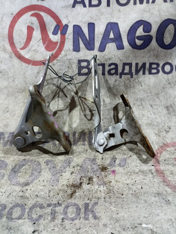 Петли капота HONDA STREAM RN1 D17A передние PARA (б/у)
