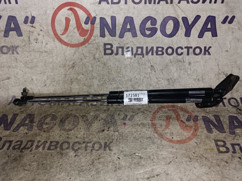 Амортизатор задней двери TOYOTA WILL VS NZE127 1NZ-FE задний PARA (б/у)
