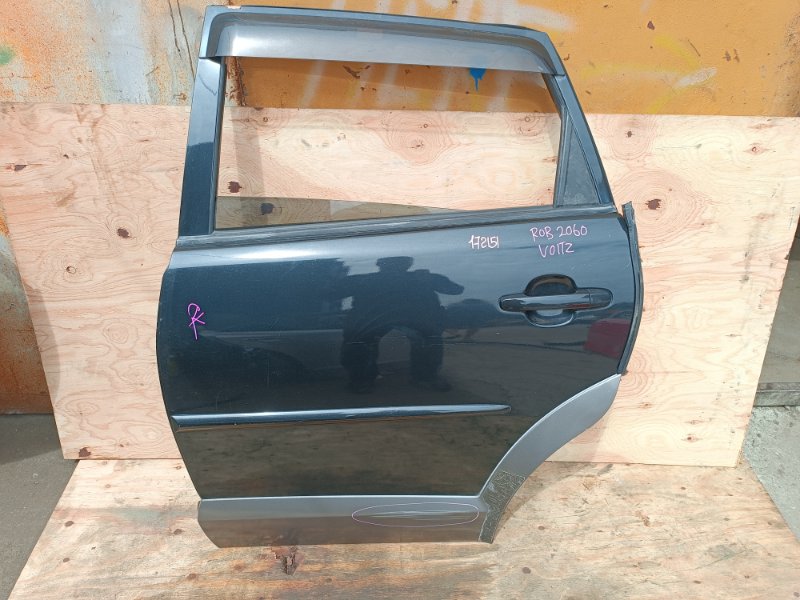 Дверь TOYOTA VOLTZ ZZE136 1ZZ-FE задняя левая COLOR KJ1 (б/у)
