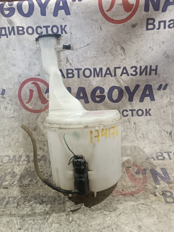Бачок стеклоомывателя TOYOTA PLATZ NCP12 1NZ-FE (б/у)