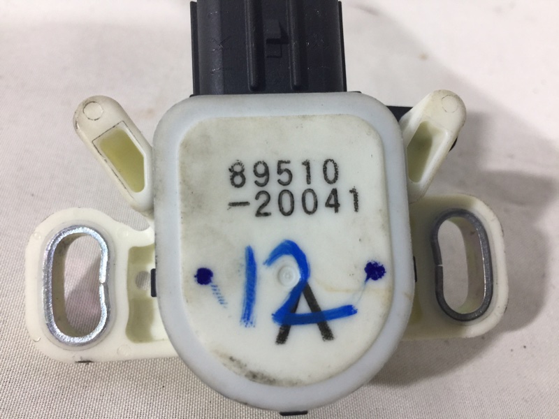 Датчик педали тормоза CT200H 1