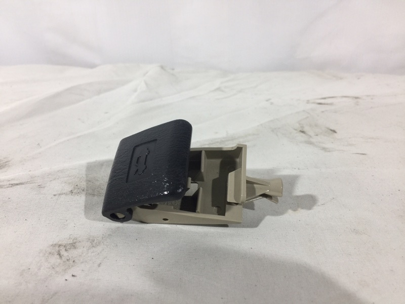 Запчасть ручка открывания капота Lexus CT200H 1 12345 контрактная Ручка открывания капота Lexus CT200H 1 12345 контрактная