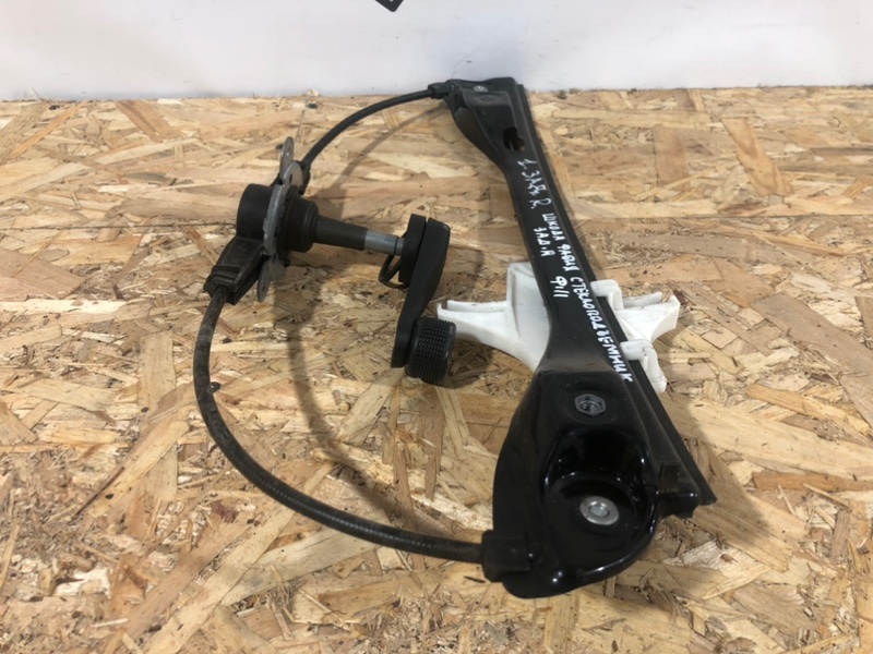 Стеклоподъемник задний правый Fabia 2 Стеклоподъемник задний правый Fabia 2