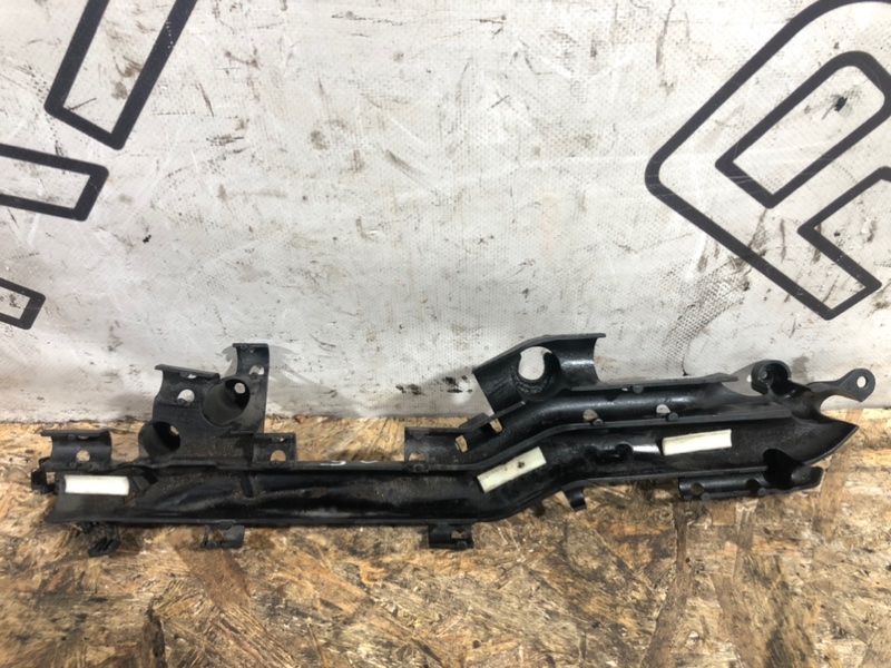 Кронштейн Touareg 2 CRCA Кронштейн Touareg 2 CRCA