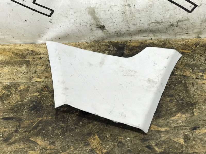 Обшивка стойки кузова правая Fabia 2