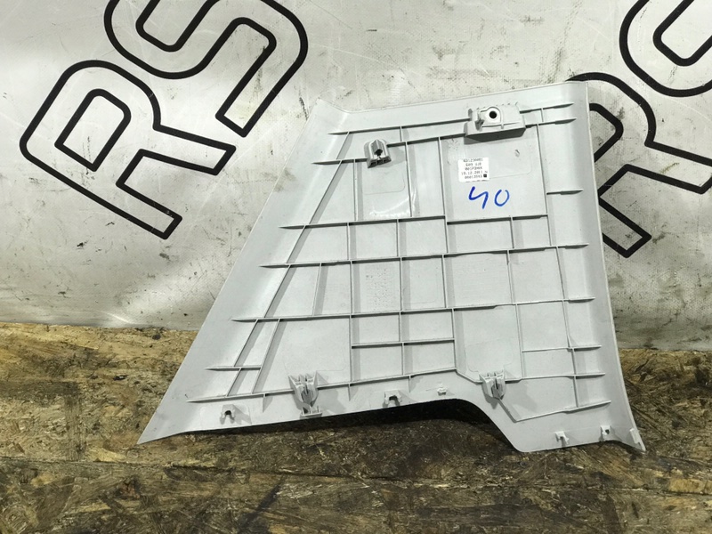 Обшивка стойки кузова правая Skoda Fabia 2