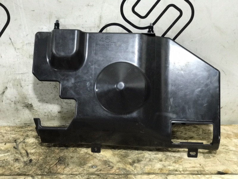 Накладка Торпеды Mitsubishi ASX 1 8002A037 контрактная