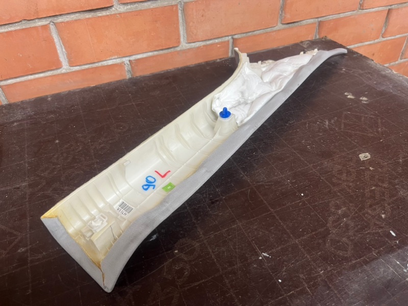 Обшивка стойки кузова передняя левая i40 1 Обшивка стойки кузова передняя левая i40 1