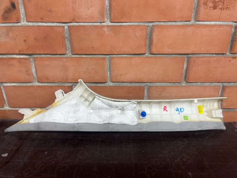 Обшивка стойки кузова передняя правая i40 1 Обшивка стойки кузова передняя правая i40 1