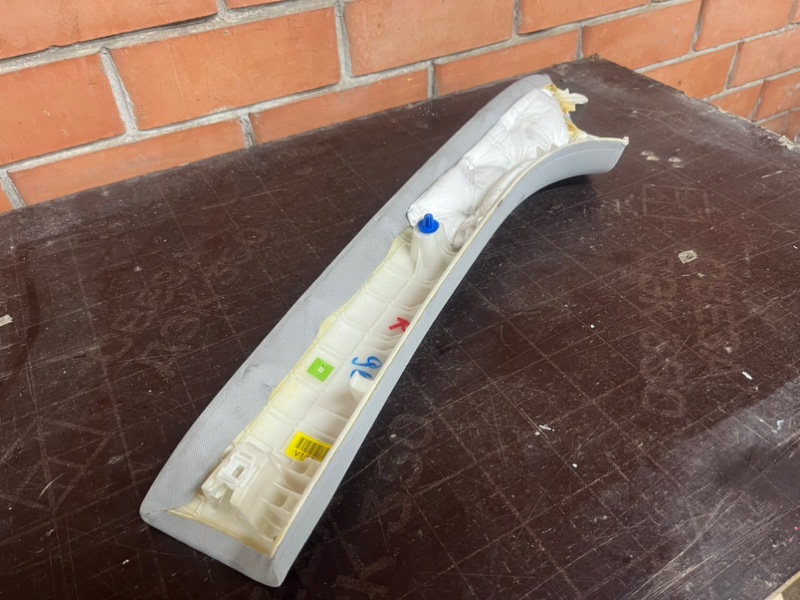 Обшивка стойки кузова передняя правая i40 1 Обшивка стойки кузова передняя правая i40 1