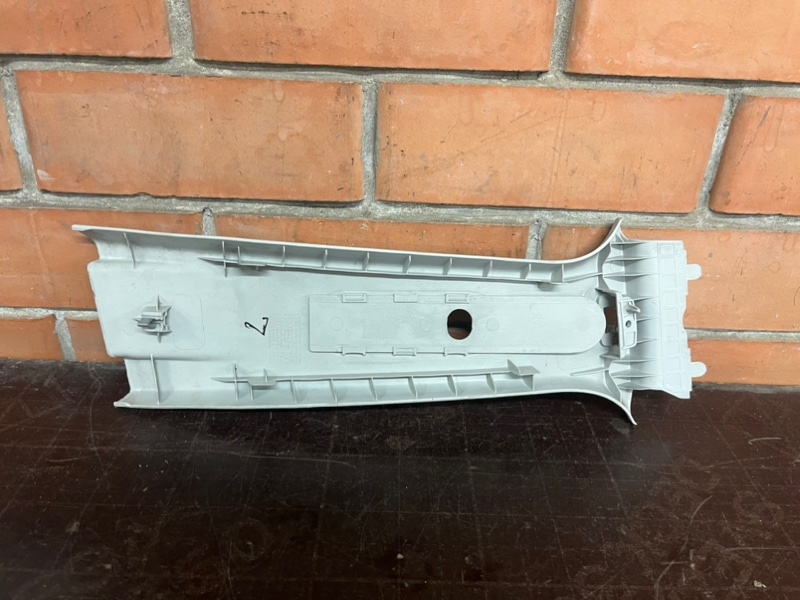 Обшивка стойки кузова левая Fabia 2