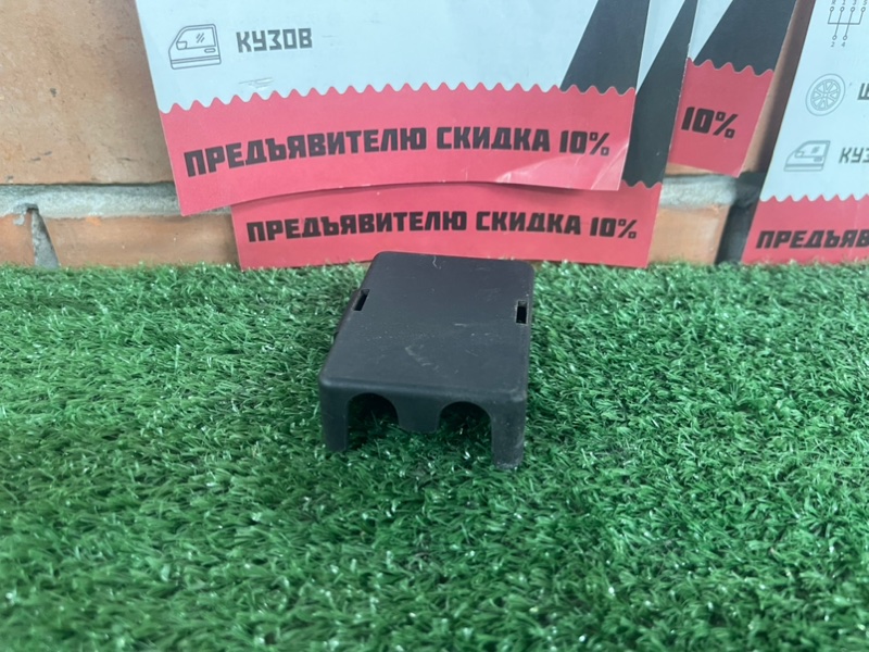 Крышка клеммы Cayenne 958