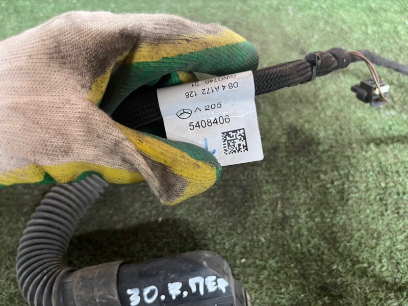 Проводка двери передняя правая C-Class W205