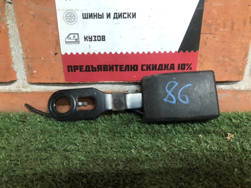 Замок ремня безопасности передний правый Peugeot PARTNER 2 9677323877 контрактная